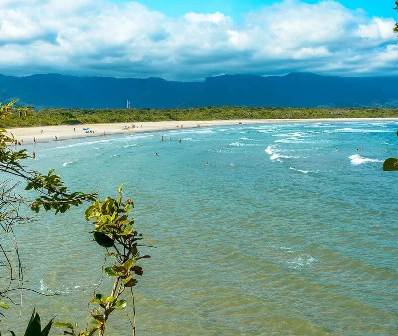 Praia de Itaguaré, Bertioga (Foto: Hurb)