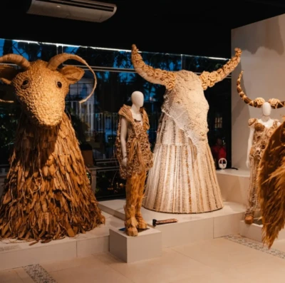 exposição caelestis na vila cultural cora coralina