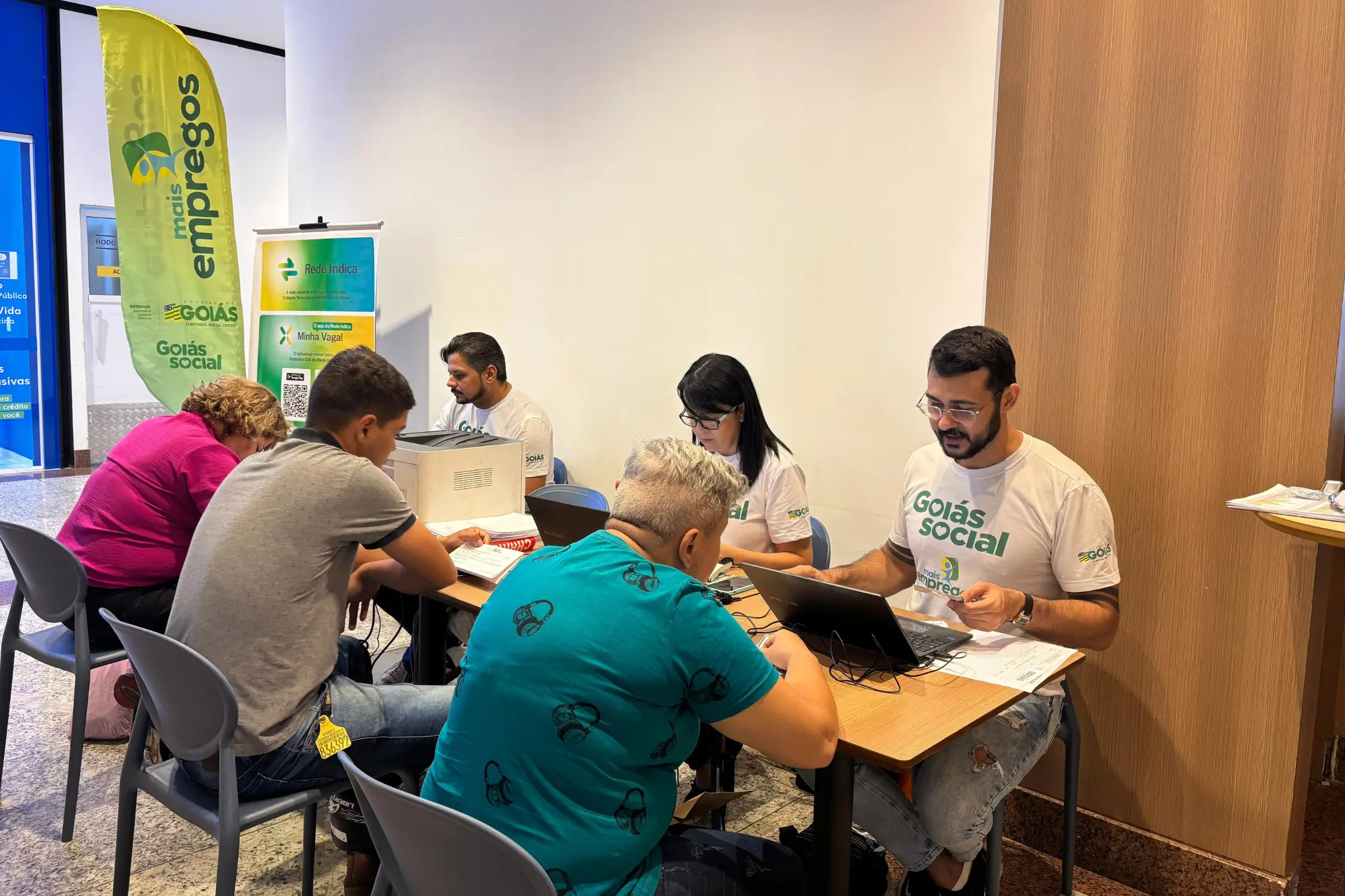 feirão de empregos aparecida de goiânia governo de goiás
