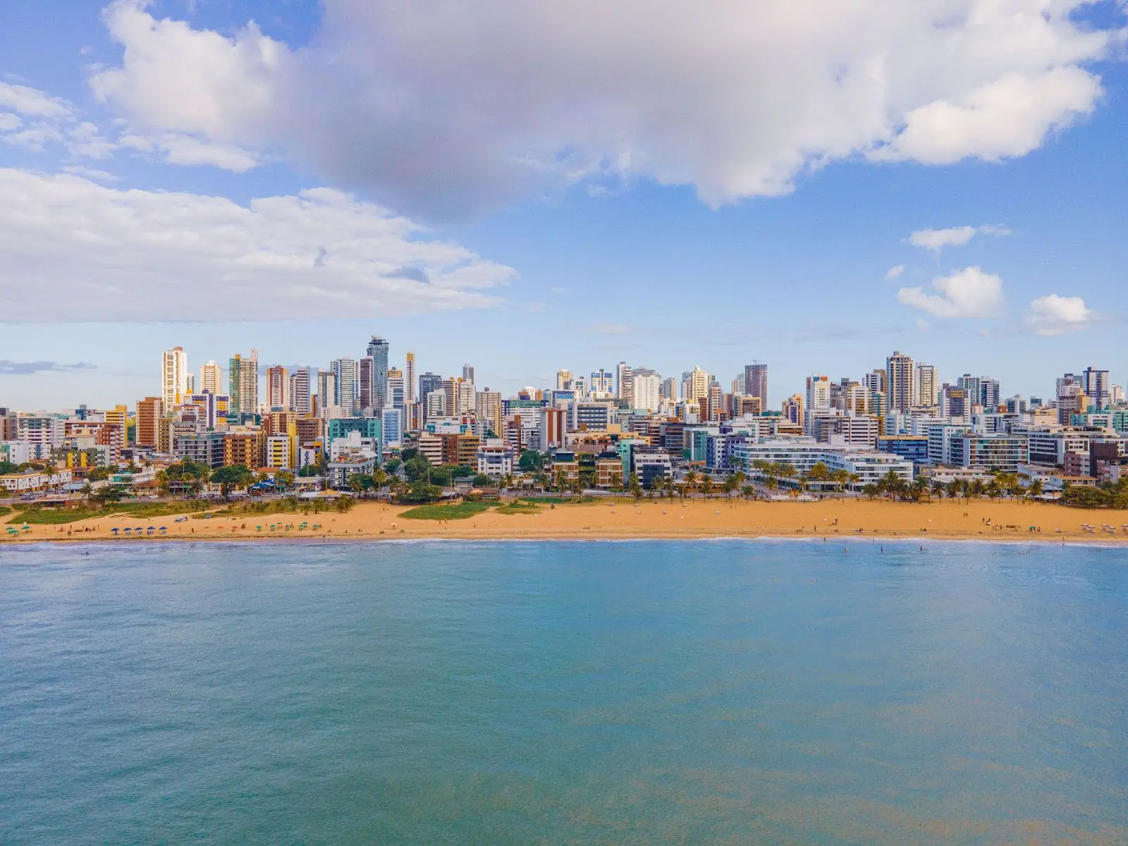 Praias de João Pessoa fazem sucesso entre turistas (Foto divulgação)