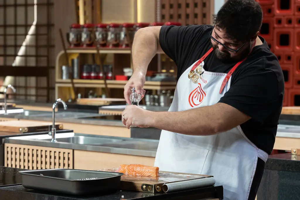 Rodrigo é eliminado do MasterChef Brasil