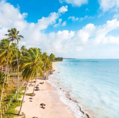 Destinos com sol e praia são os prediletos dos brasileiros, revela pesquisa