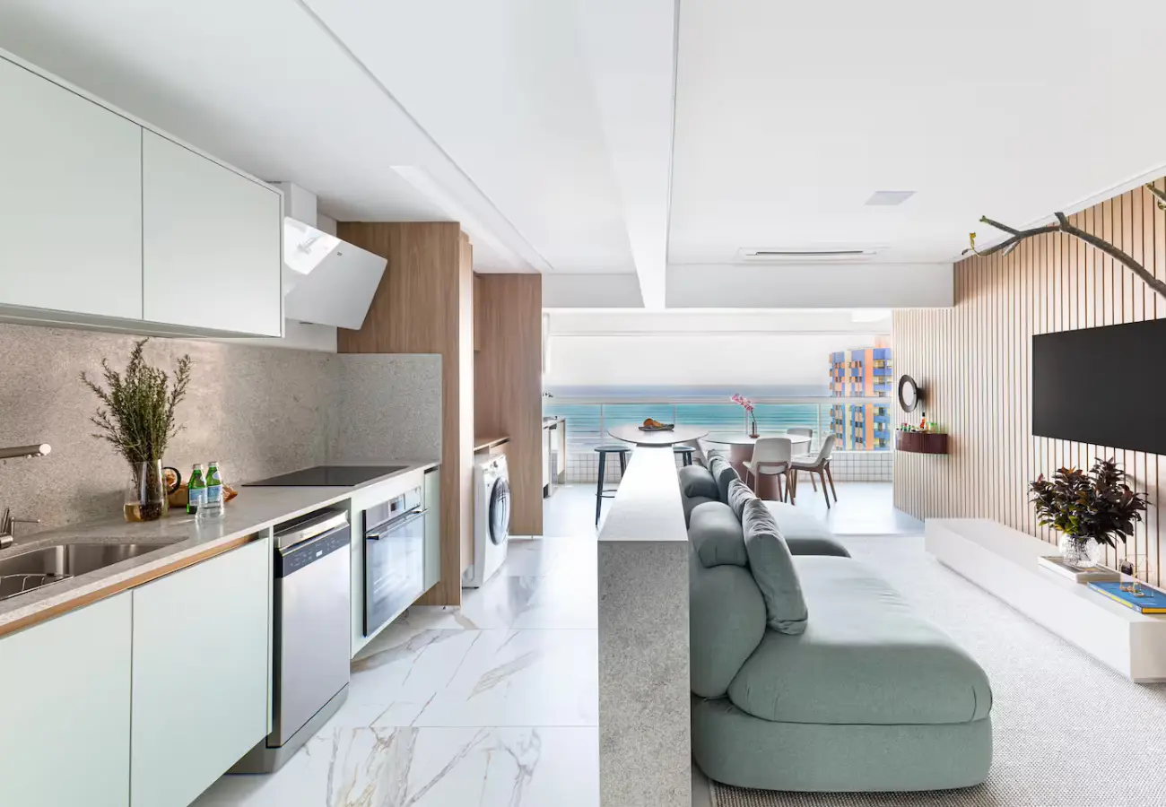 Praia Grande (SP) é destino para feriado de 20 de novembro (Foto: Airbnb)