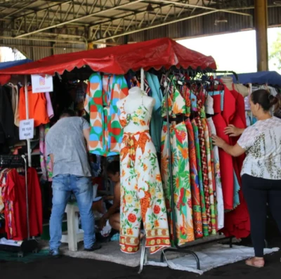Goiânia recebe Cabide Rosa - Feira de Brechós com peças a partir de R$ 5