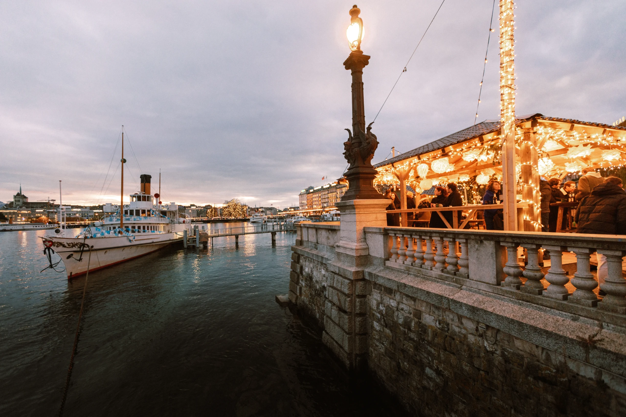 Mecado de Natal em Genebra (Foto: Divulgação)