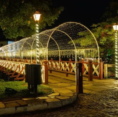 Ponte de Pirenópolis já se prepara para o Natal do Cerrado 2025 (Foto: Divulgação)