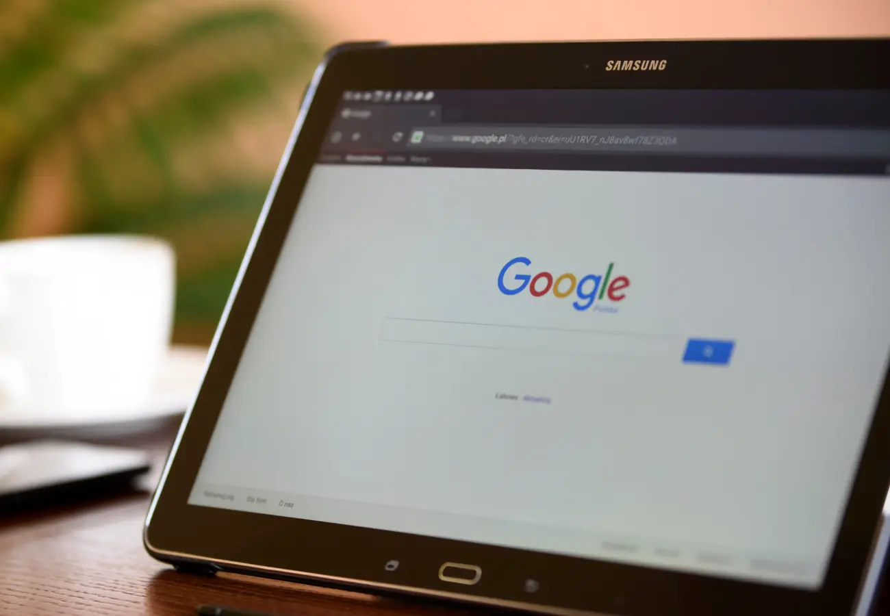 Viagem Google lança sistema de AI que garante passagens aéreas, hotéis e passeios mais baratos