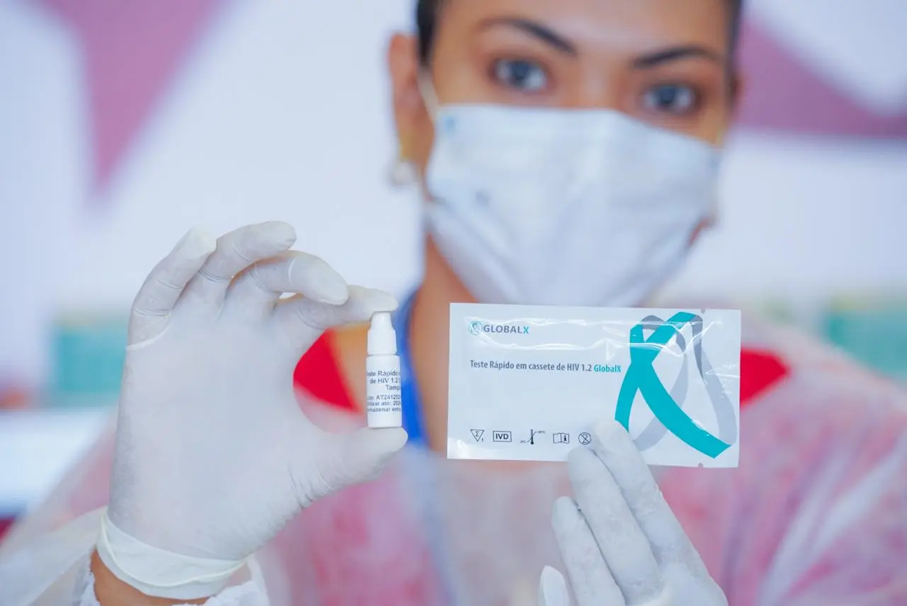 Goiás divulga novo boletim sobre HIV com avanços e alerta para prevenção ativa