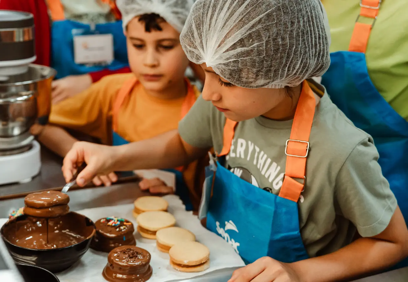Natal Senac Goiás promove oficina infantil gastronômica em Aparecida de Goiânia