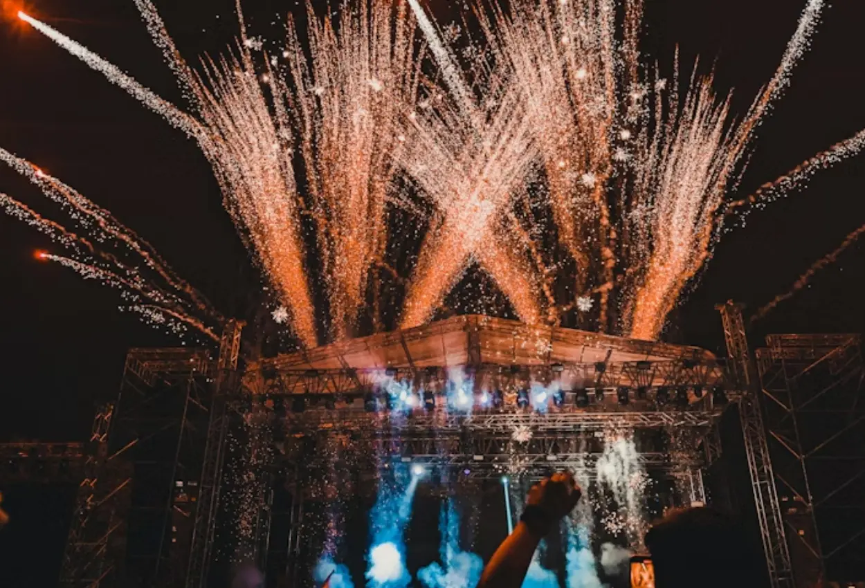 Réveillon em Goiás leva grandes shows ao interior