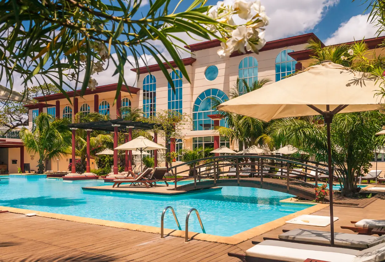 Diárias a partir de R$ 160 aquecem viagens de verão com descontos de até 40% no Brasil