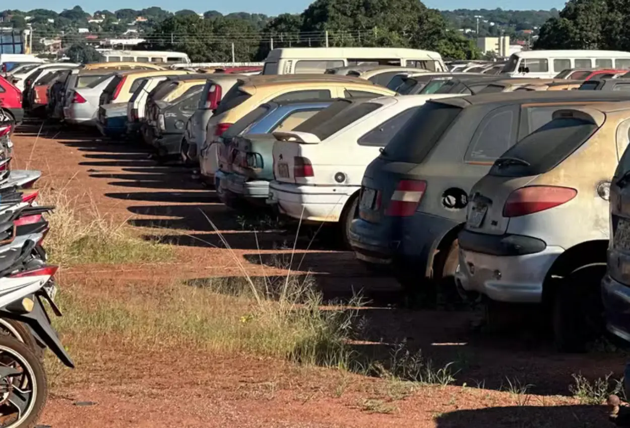 Detran-GO coloca quase 3 mil veículos em leilão no dia 27 de fevereiro; veja como participar