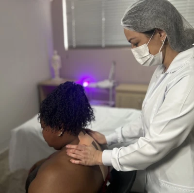 Taping: Senac Goiás lança cursos premium em 2026 para dor, estética e pós-parto