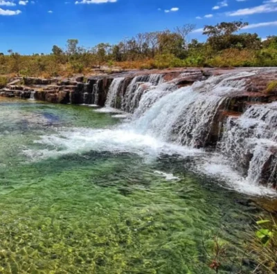 10 cachoeiras perto de Goiânia que surpreendem pela beleza e fácil acesso