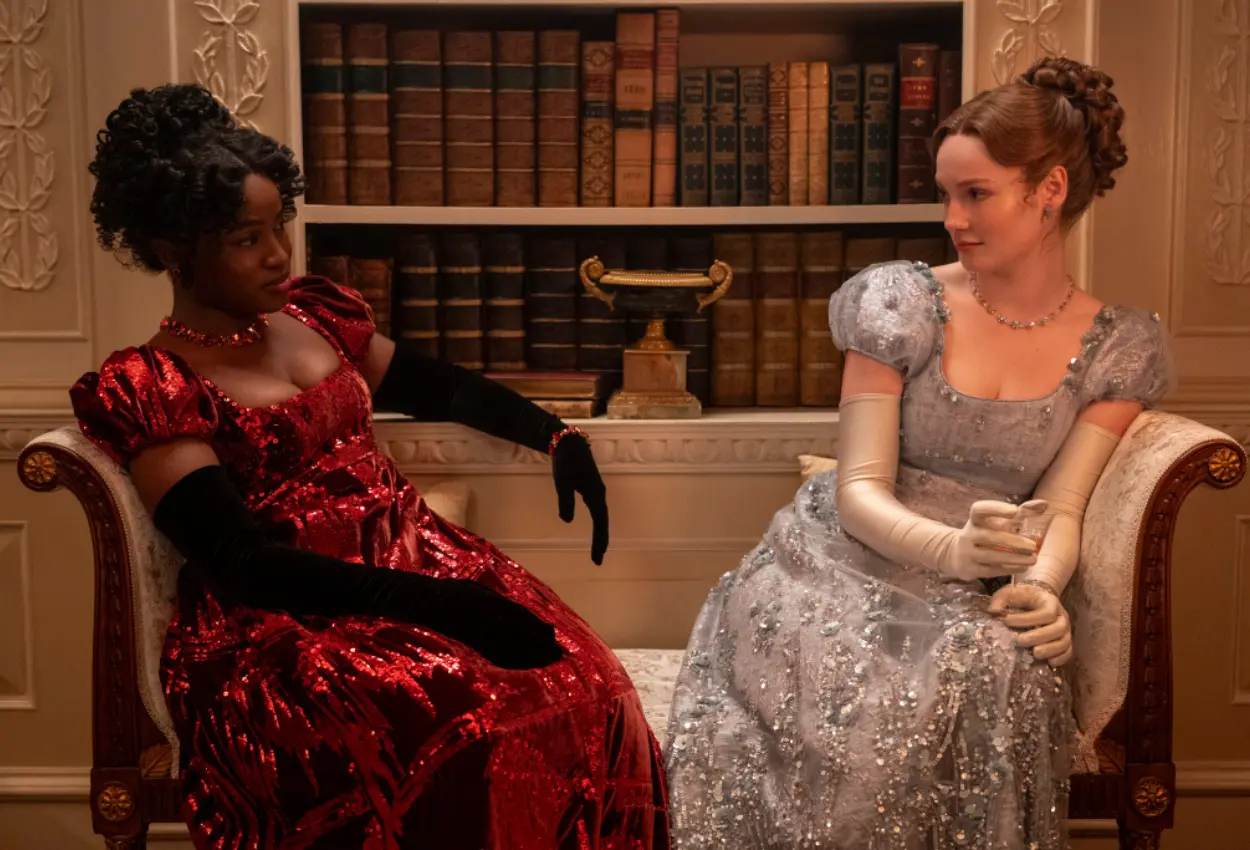 “Bridgerton” inicia gravações da 5ª temporada com nova história de amor e mudança marcante na trama