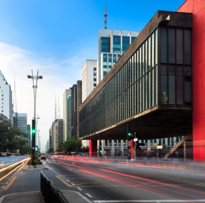 Decolar revela destinos mais buscados por brasileiros para feriados de abril