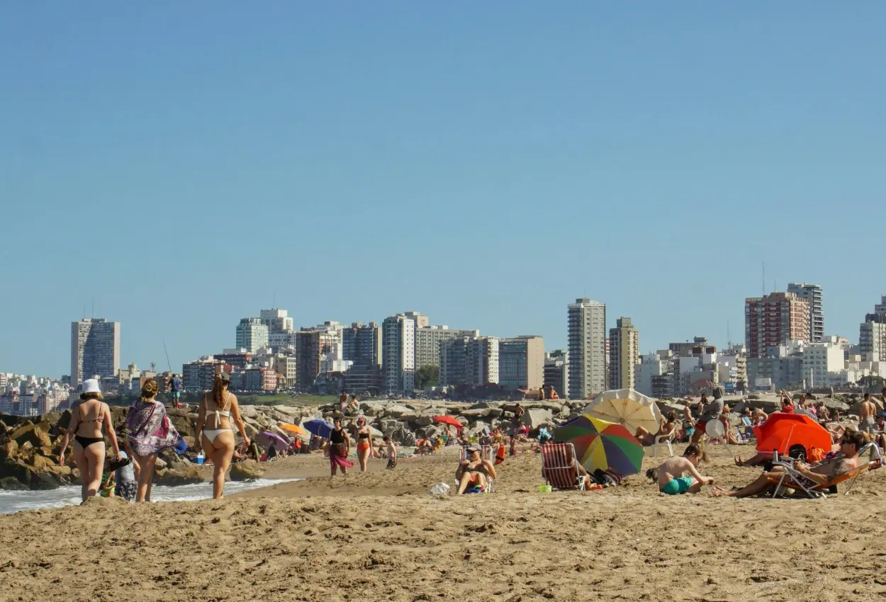 Brasil dispara no turismo internacional e lidera crescimento global com alta de 37% em 2025