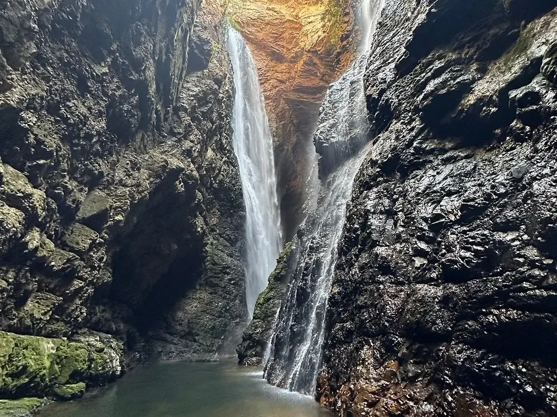 Cachoeira dos Dragões - Conheça cachoeiras "secretas" e menos movimentadas na Chapada dos Veadeiros