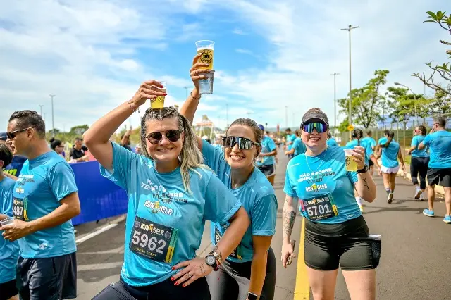 Corrida une cerveja, música e esporte em Aparecida de Goiânia