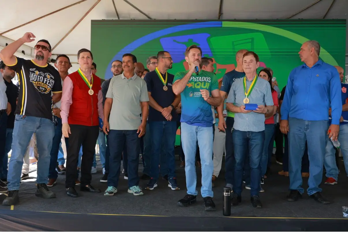 Deputados Aqui leva serviços gratuitos e sessões itinerantes a três cidades de Goiás nesta semana