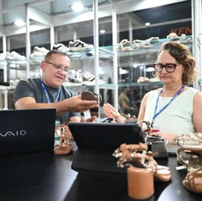 Goiás bate recorde na abertura de empresas e registra melhor março da história