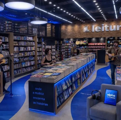 Livraria de Goiânia une leitura e música em projeto inédito