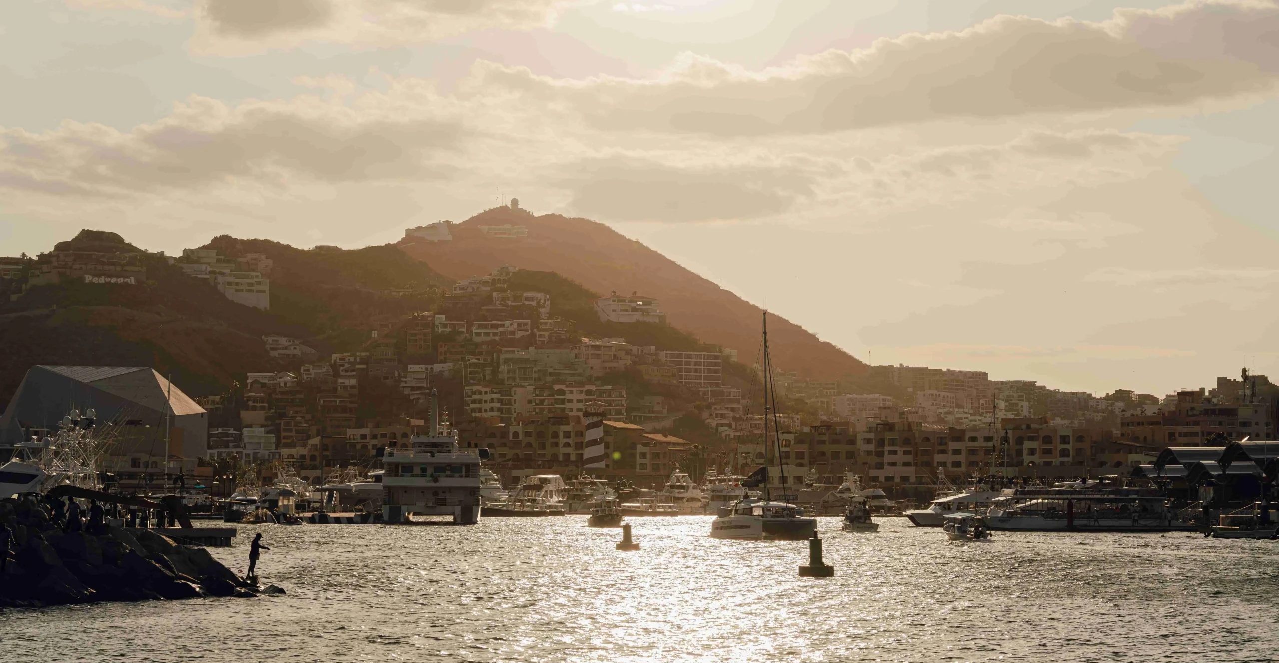 Los Cabos o paraíso mexicano que combina luxo, natureza selvagem e experiências únicas