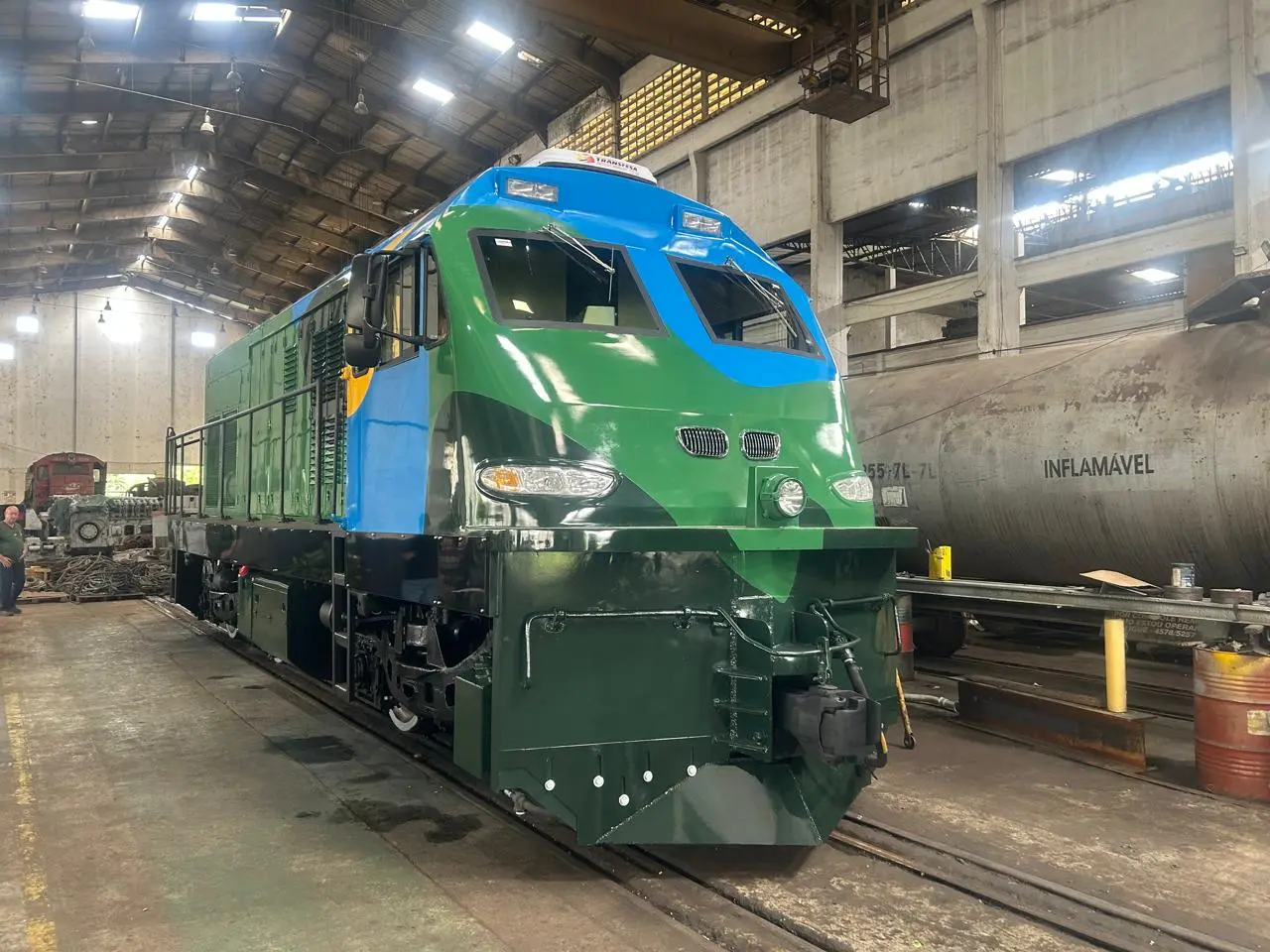 Nova locomotiva da Serra Verde Express marca expansão do turismo ferroviário no Paraná