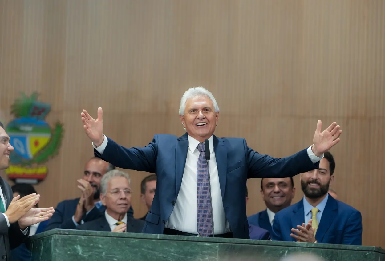 Quem é Ronaldo Caiado da medicina à liderança política que marcou Goiás