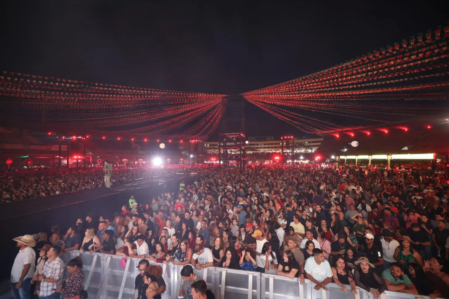 Arraiá do Bem 2026 terá shows com atrações renomadas e entrada gratuita em Goiânia