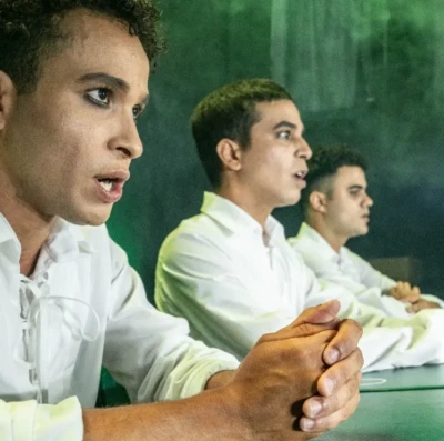 Cia Sala 3 leva ao palco releitura contemporânea de “Romeu e Julieta” em Goiânia