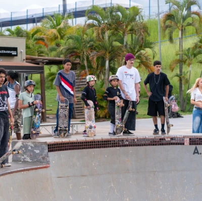 Cultura urbana reúne skate, rock, punk e jazz em evento gratuito em Goiânia