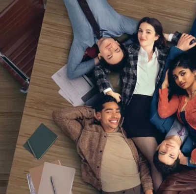 Inapropriados Para o Trabalho Disney+ aposta em nova série com jovens obcecados pela carreira