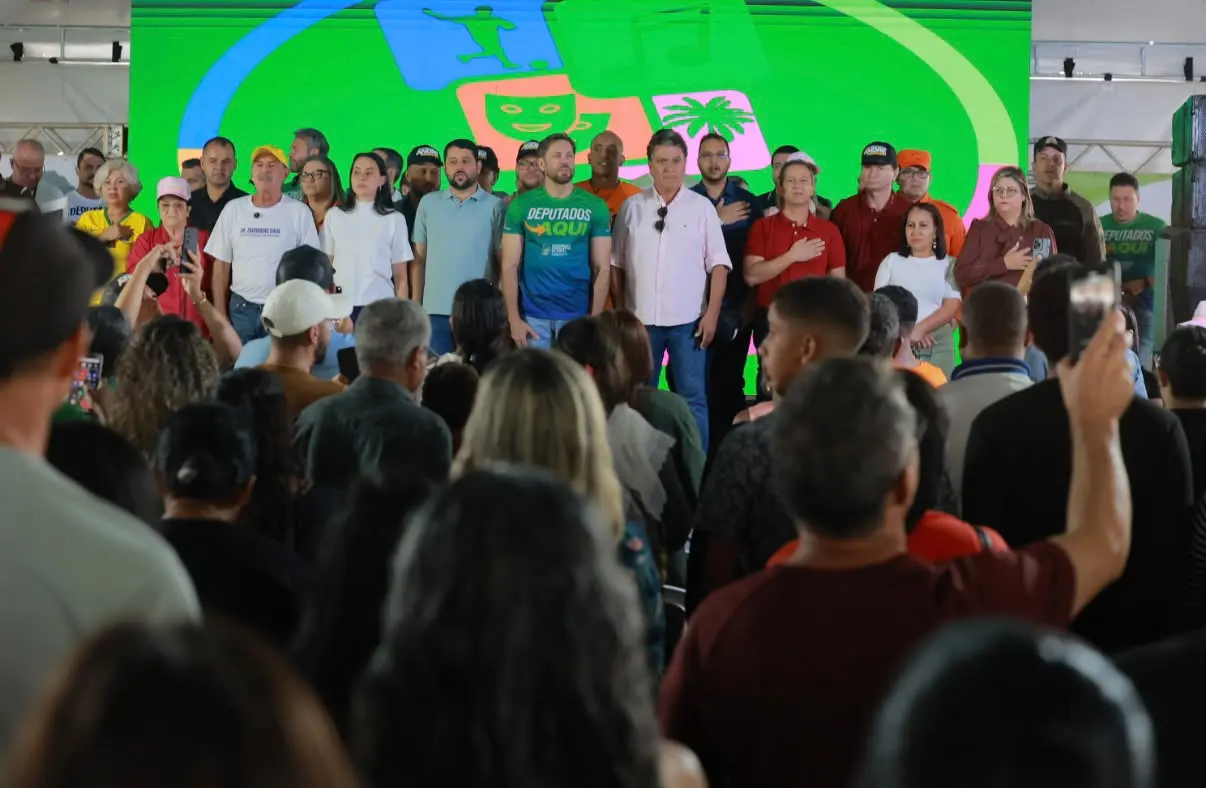 Deputados Aqui leva serviços gratuitos e cidadania para Cromínia e Piracanjuba