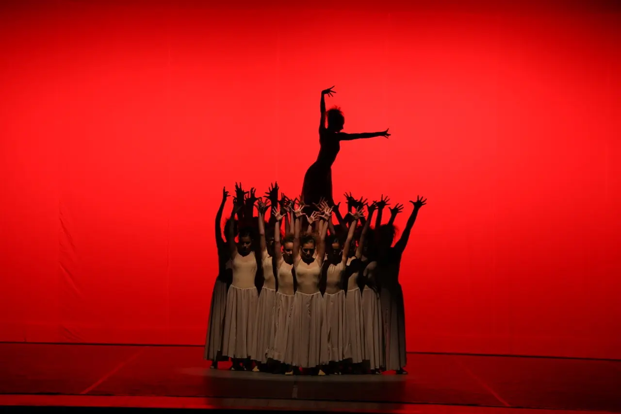 Festival Internacional de Dança Goiás reúne milhares de bailarinos em Goiânia com bolsas e premiação