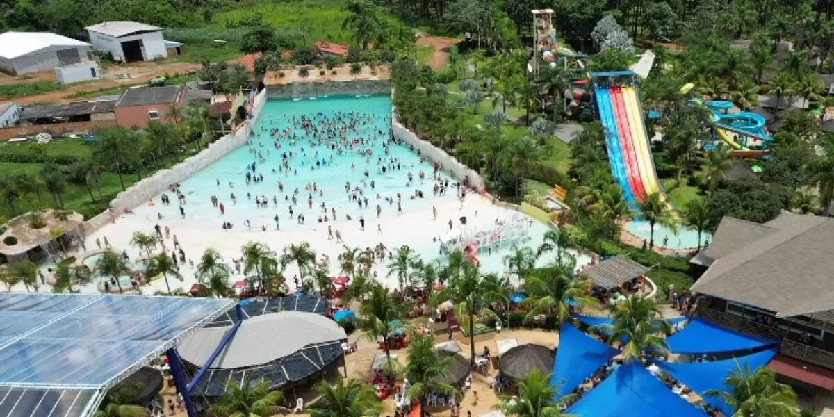Turismo em Goiás cresce 2,4% em abril e impulsiona desempenho do setor de serviços