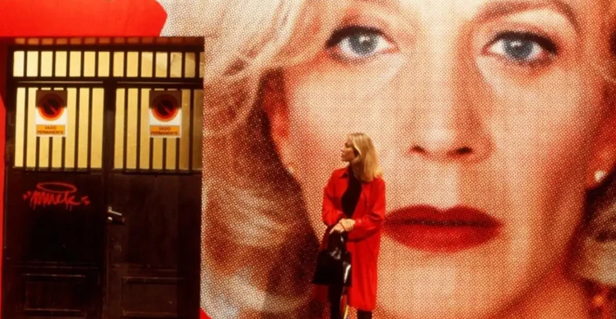 Do melodrama às passarelas: a influência da cultura camp nos filmes de Almodóvar