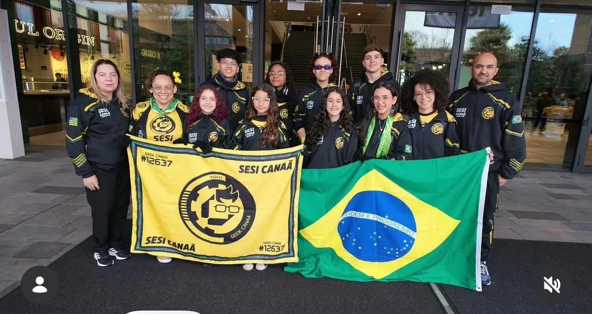 Alunos do Sesi Canaã conquistam título mundial de robótica e colocam Goiás no topo da FIRST LEGO League