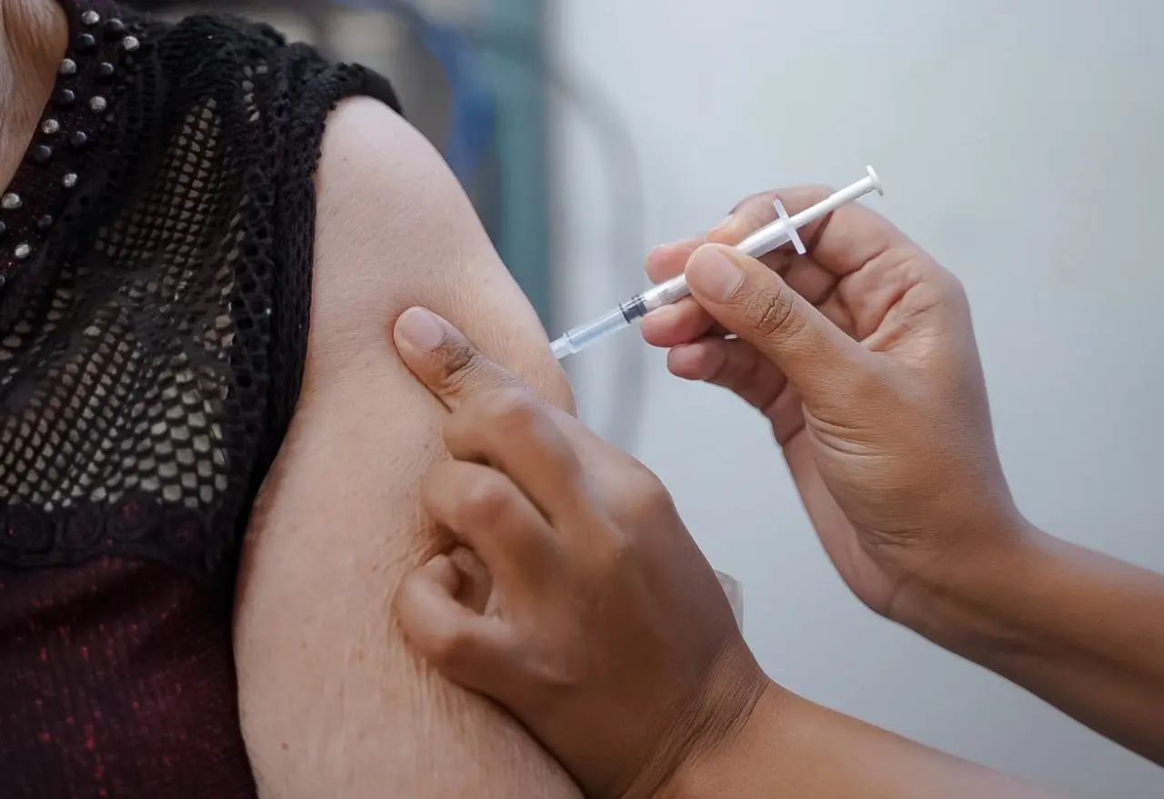 Dia D de vacinação em Goiânia e Aparecida terá 20 imunizantes; campanha abrange todo o estado de Goiás