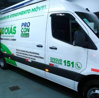 Equatorial Goiás entrega equipamentos à UFG e van ao Procon após acordo com MPGO