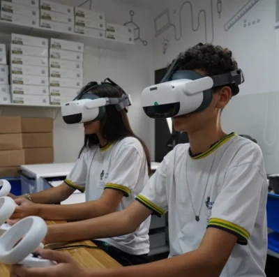 Rede estadual de Goiás recebe tecnologia e materiais de apoio para reforçar preparação para o Enem