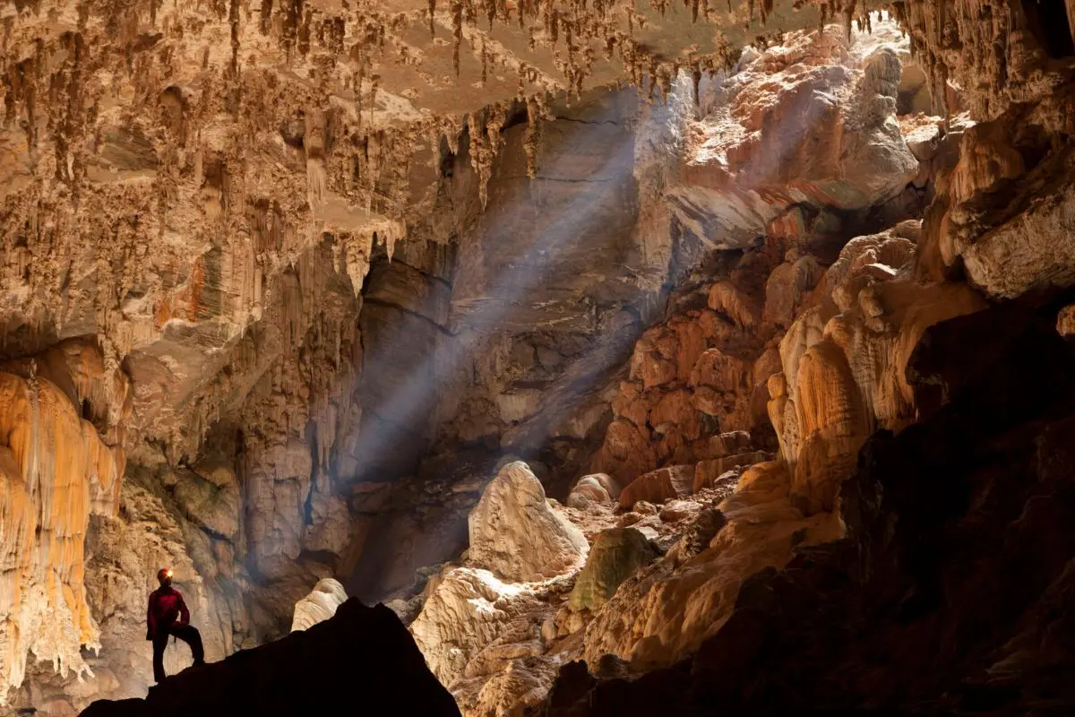 Terra Ronca I e II: rio subterrâneo, cavernas, estalactites, estalagmites, mata e mais; tudo sobre o parque