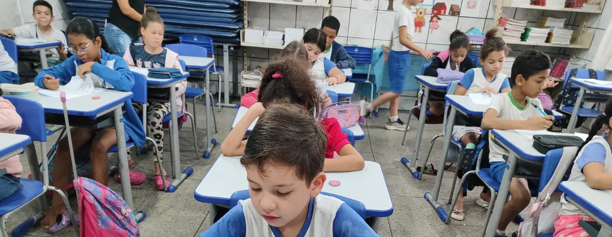 administrativos da Educação de Goiânia
