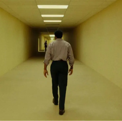 Após ultrapassar US$ 300 milhões nos cinemas “Backrooms” chega ao streaming