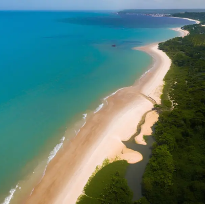 Costa do Descobrimento como é o turismo nas reservas naturais