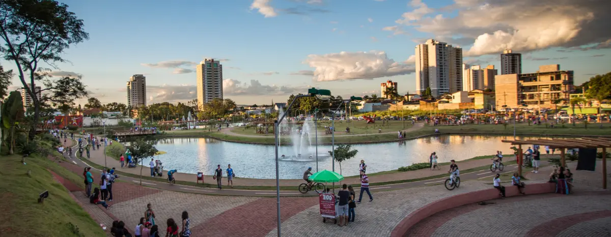 lugares perto de Goiânia
