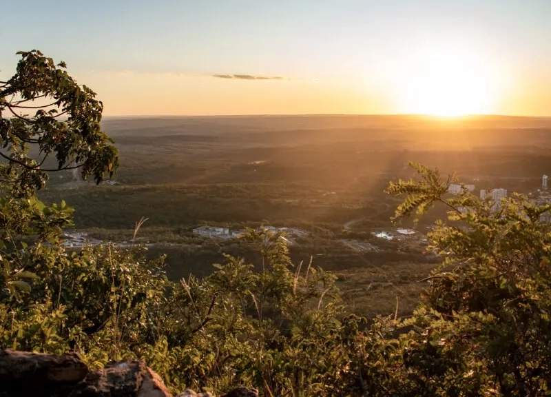 Parque da Serra de Caldas Novas poderá ganhar teleférico, entrada por Rio Quente e melhorias com concessão