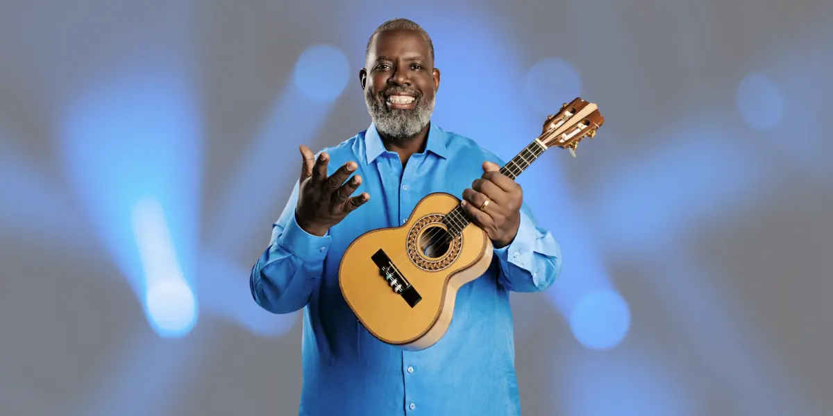 Péricles, maestro João Carlos e Filarmônica de Goiás serão atrações do Flamboyant In Concert