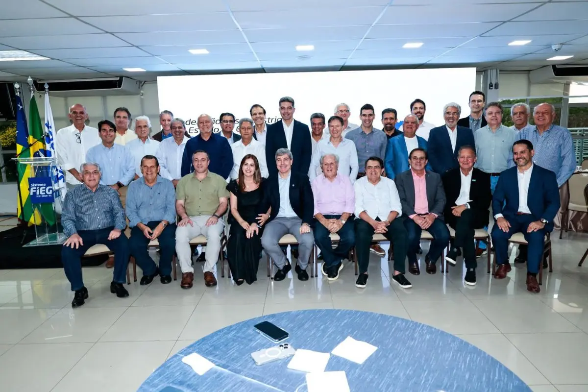 André Rocha é eleito presidente da Fieg para mandato até 2030