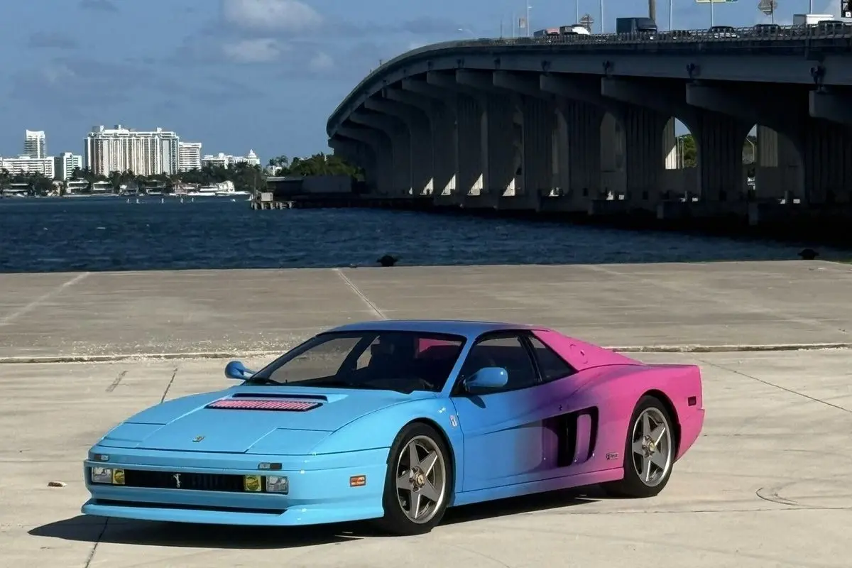 Carros de GTA 6 circulam por Miami e levantam suspeitas sobre novo trailer da Rockstar